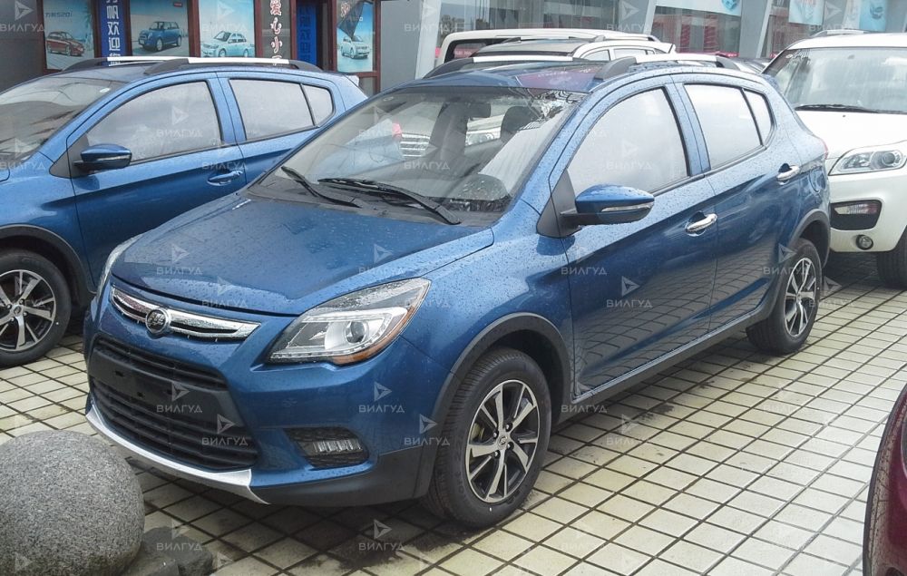 Замена лампы поворотника Lifan X50 Замена лампы поворотника Lifan X50
