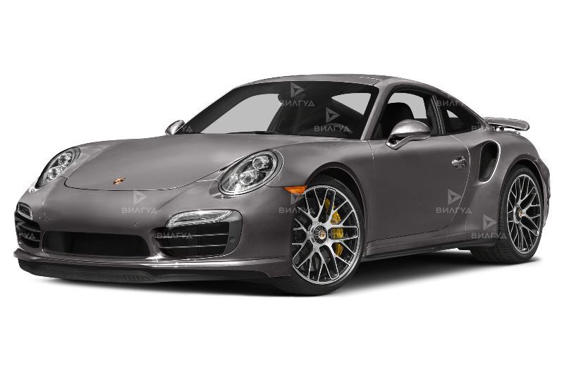 Зарядка аккумулятора автомобиля Porsche 911 Зарядка аккумулятора автомобиля Porsche 911