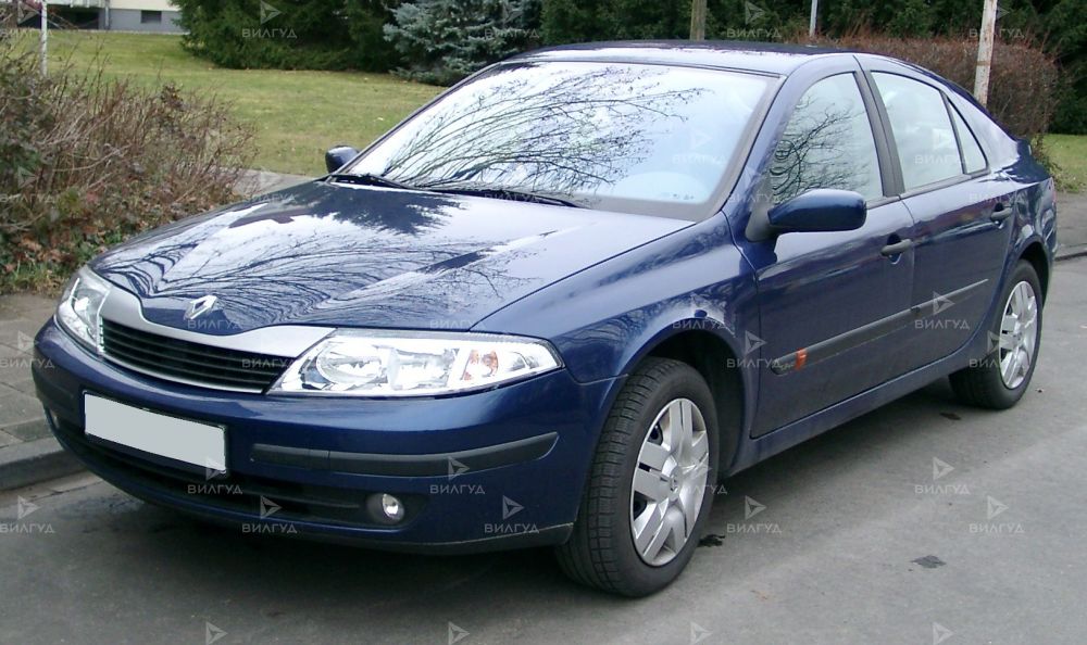 Замена ролика ремня генератора Renault Laguna Замена ролика ремня генератора Renault Laguna