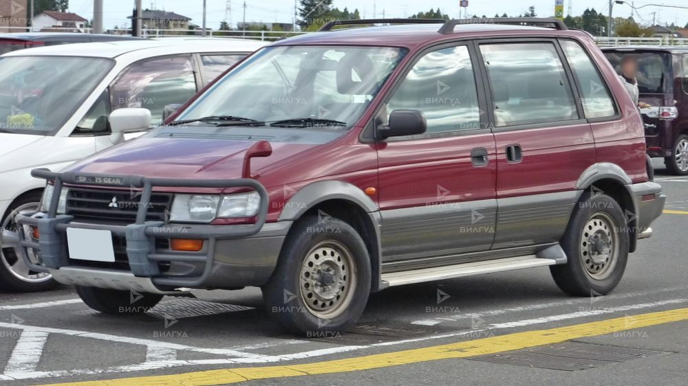 Замена бачка ГУР Mitsubishi RVR Замена бачка ГУР Mitsubishi RVR