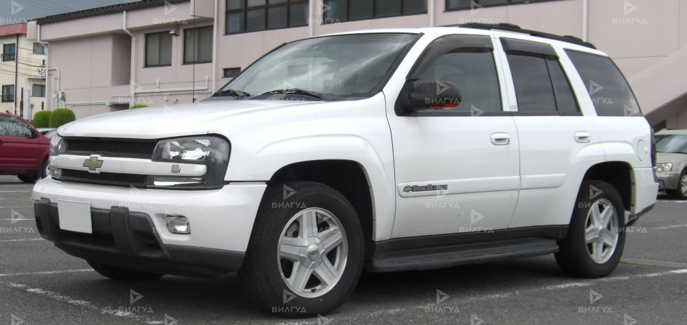 Замена рычага передней подвески Chevrolet Trailblazer Замена рычага передней подвески Chevrolet Trailblazer