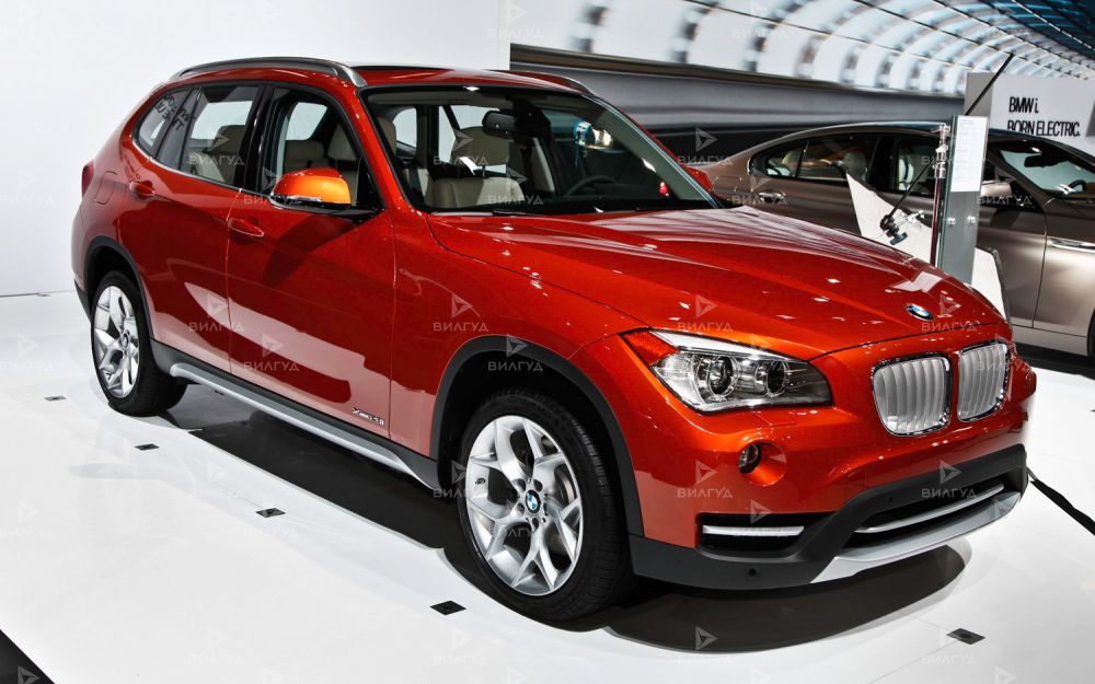 Замена сайлентблоков продольных рычагов BMW X1
