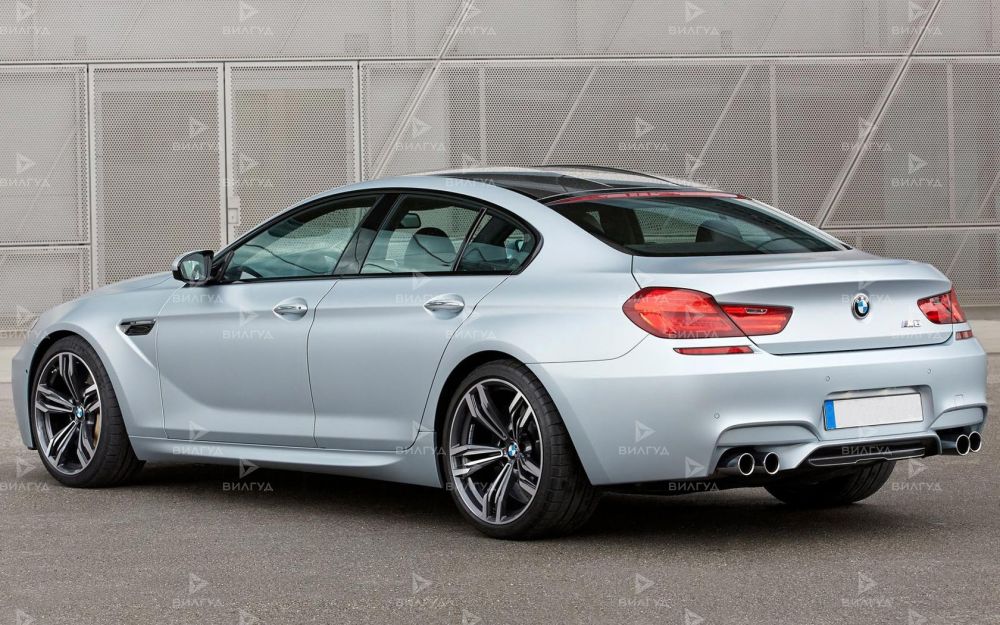 Замена втулок стабилизатора BMW M6 Замена втулок стабилизатора BMW M6