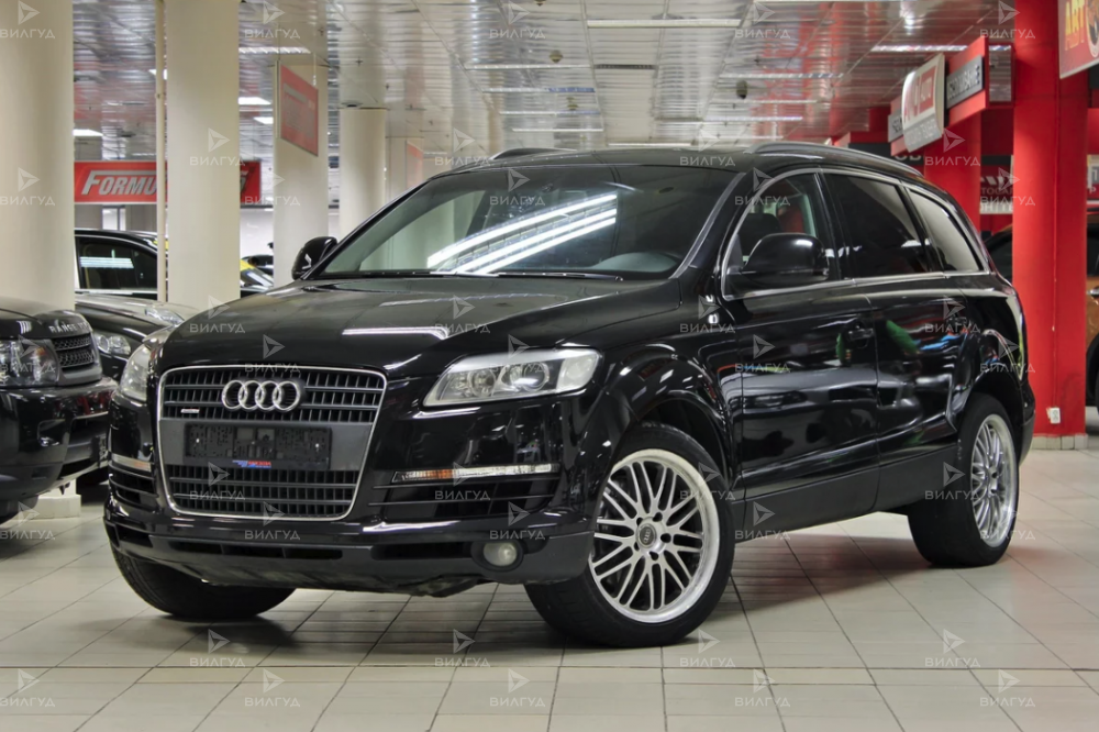 Замена воздушного фильтра Audi Q7